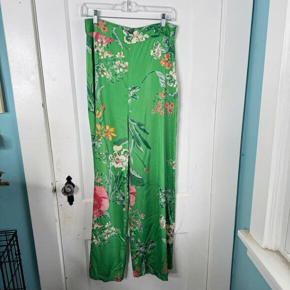 Lulu’s Thriving Vibes Bright Green Floral Print Satin Wide Leg Pants NEW Size L - Picture 2 of 16